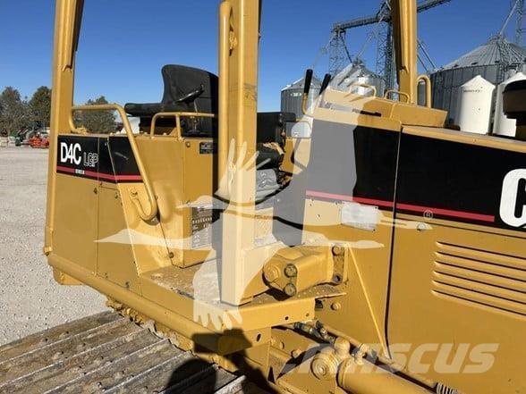 CAT D4C LGP Crawler dozers