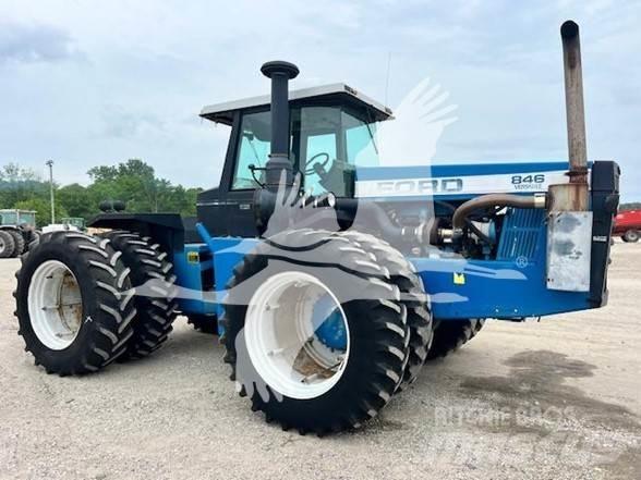 Ford 846 Tractors