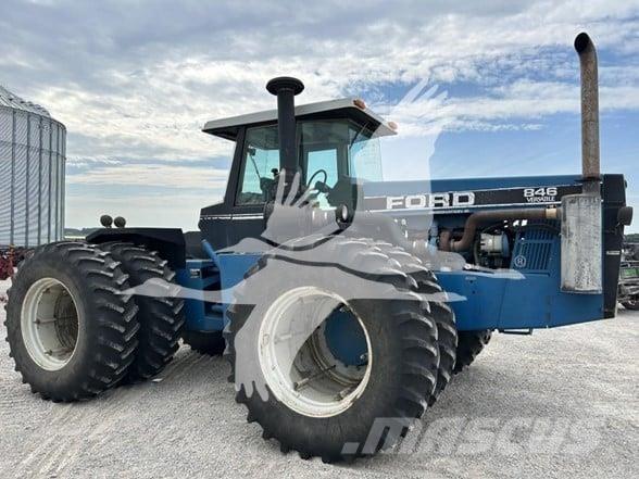 Ford 846 Tractors