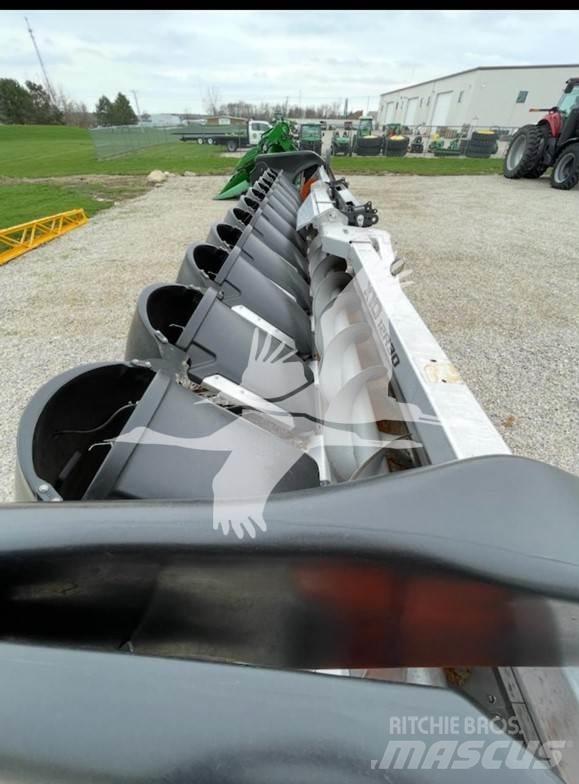 GTS X10 Combine harvester heads