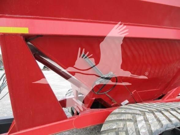 J&M 1151-22 Grain / Silage Trailers