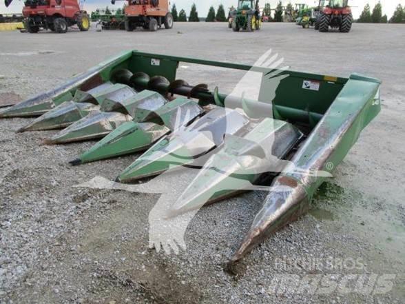 John Deere 643 Combine harvester heads