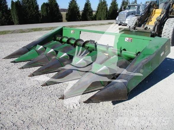 John Deere 643 Combine harvester heads
