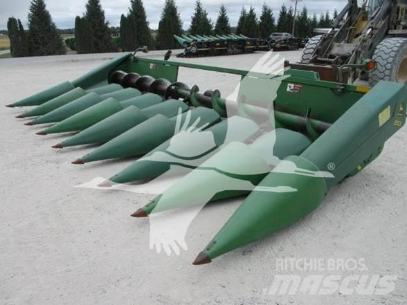 John Deere 893 Combine harvester heads