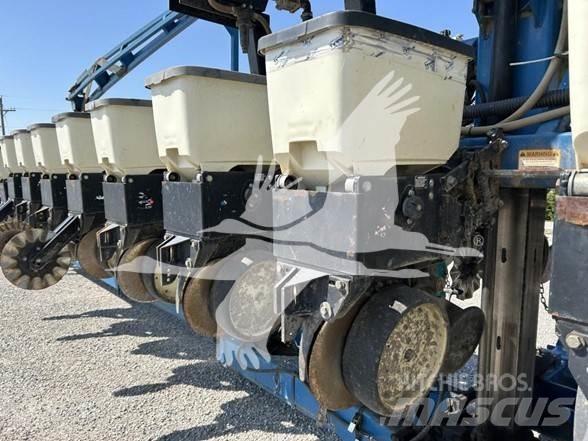 Kinze 3600 Planters