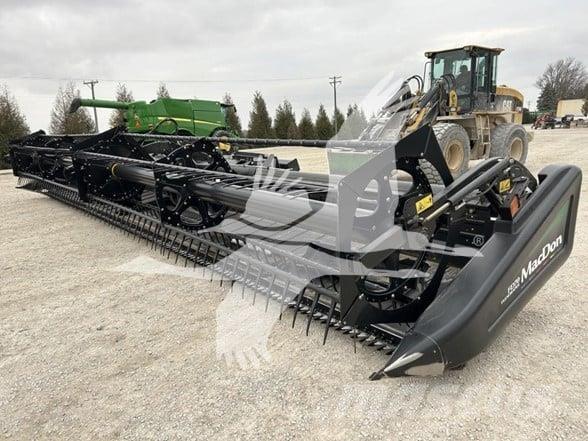 MAC DON FD70 Combine harvester heads