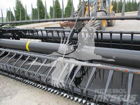 MAC DON FD75 Combine harvester heads