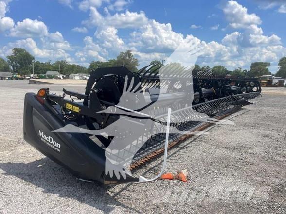 MAC DON FD75 Combine harvester heads