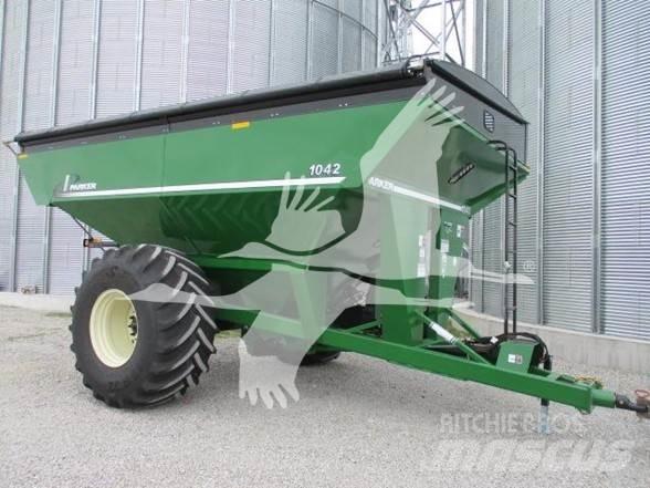 Parker 1042 Grain / Silage Trailers
