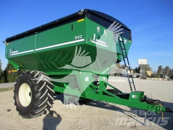 Parker 842 Grain / Silage Trailers