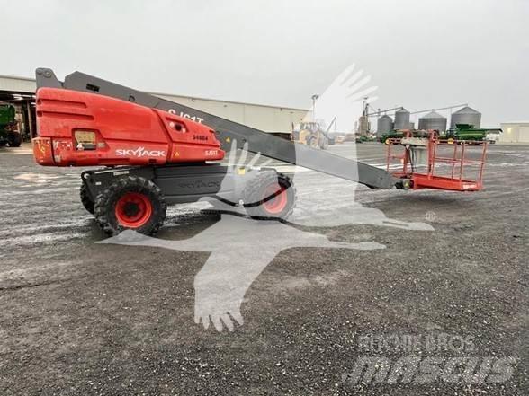 SkyJack SJ61T Telescopic boom lifts