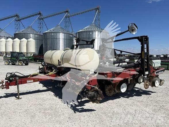 White 6342 Planters