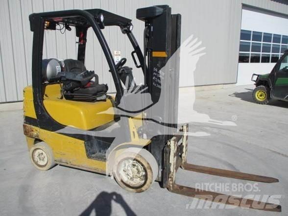 Yale GC060VX Diesel trucks