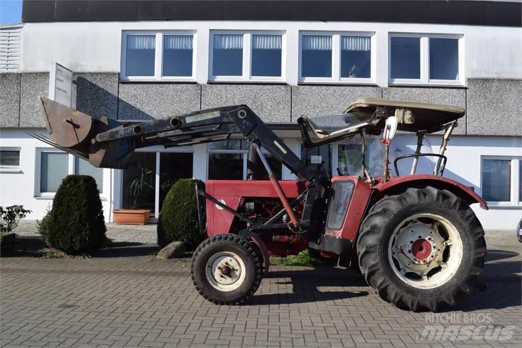 Case IH 624 Tractors