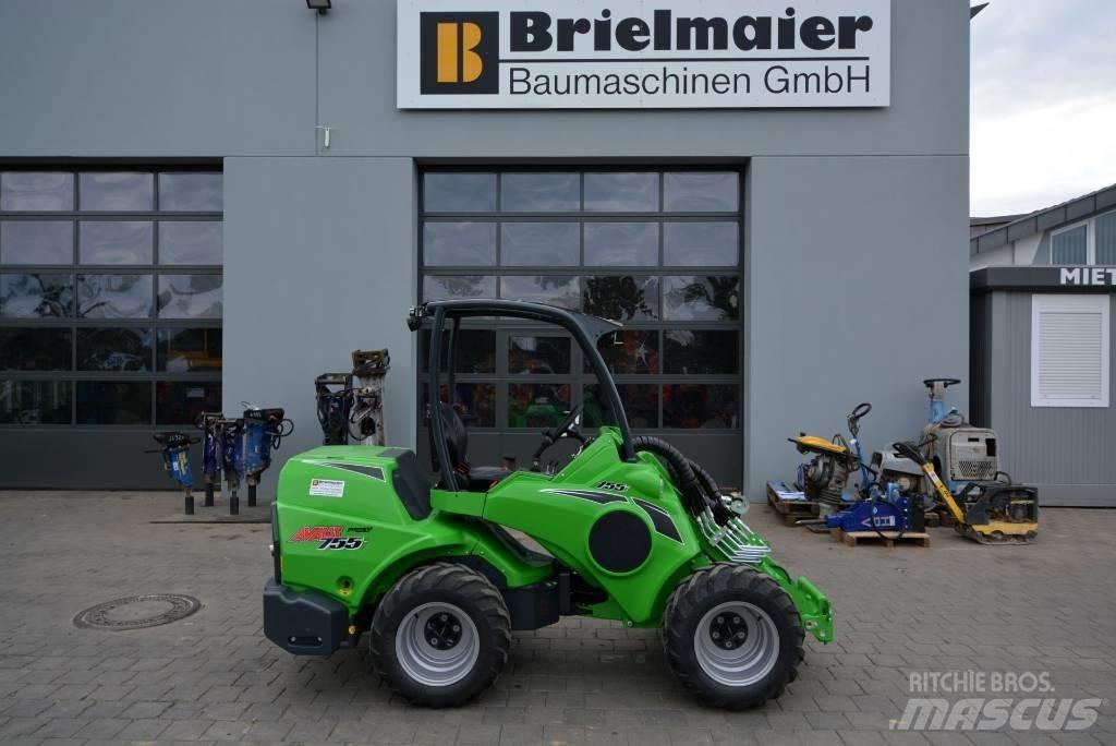 Avant 755i Mini loaders