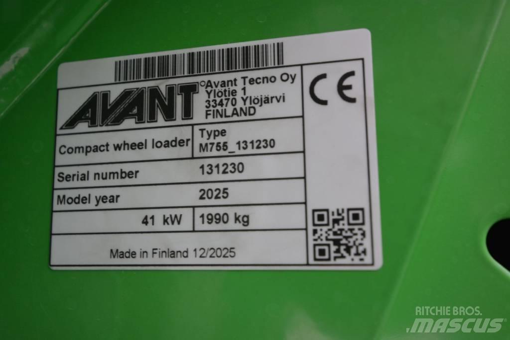 Avant 755i Mini loaders