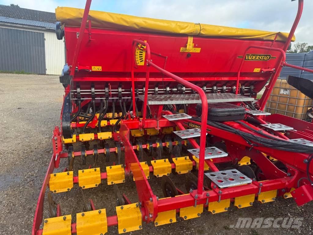 Väderstad Rapid400C Drills