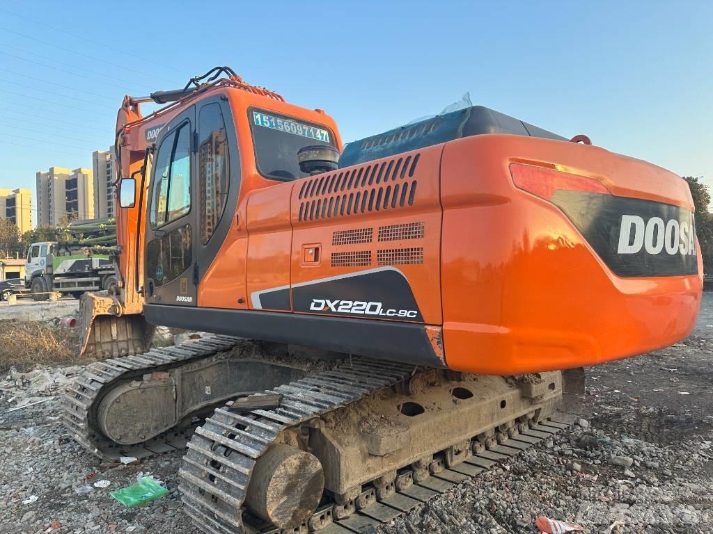 Doosan DX220LC-9 Crawler excavators