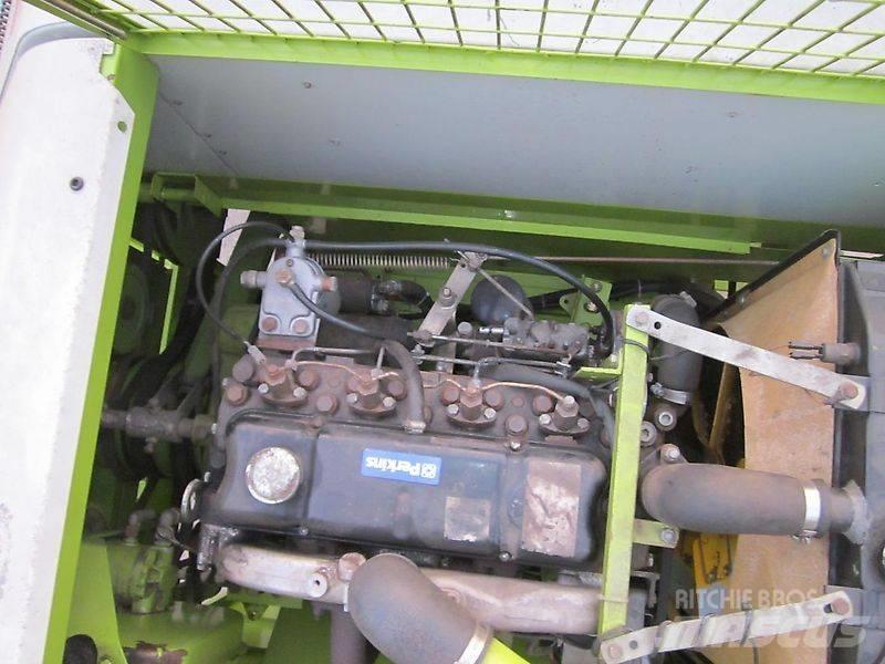 CLAAS Dominator 38 Combine harvesters
