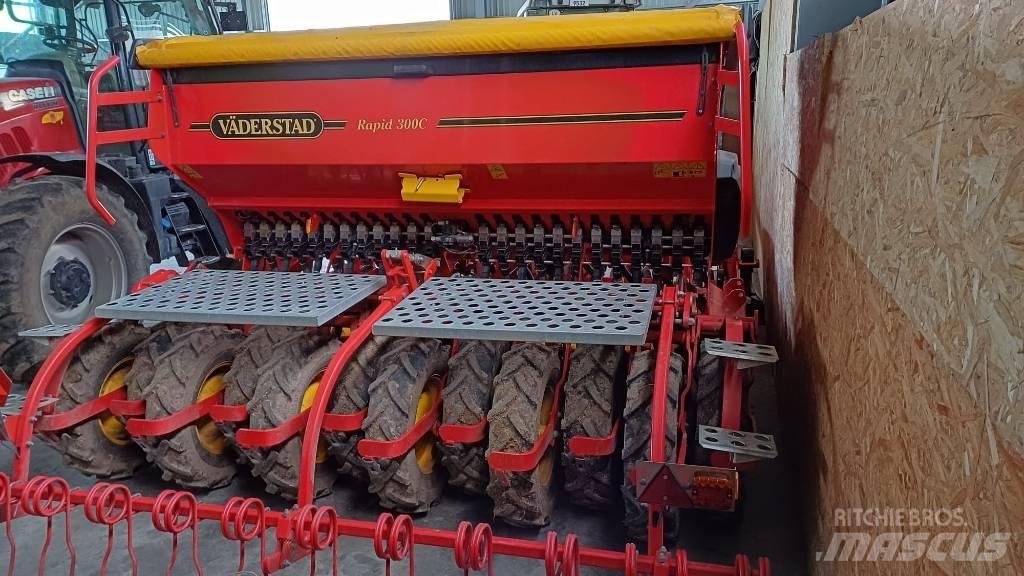 Väderstad Rapid300C Combination drills