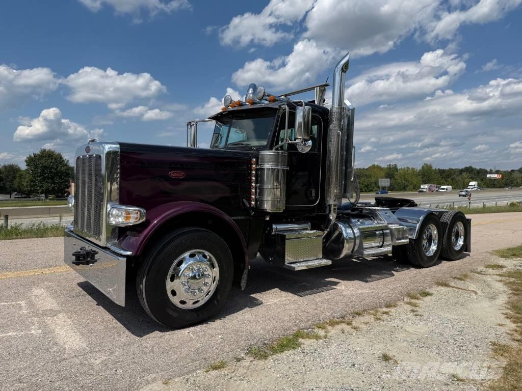 Peterbilt 389 Prime Movers