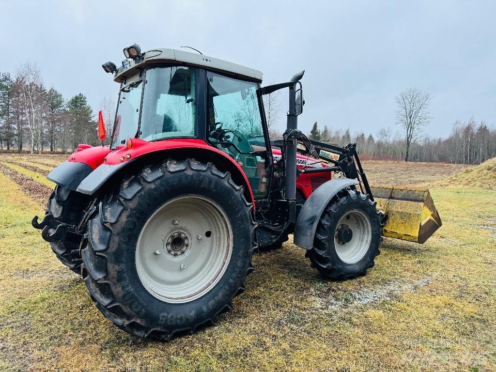 Massey Ferguson 5470 Tractors