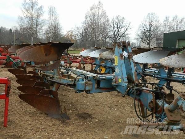 Överum 5 Reversible ploughs