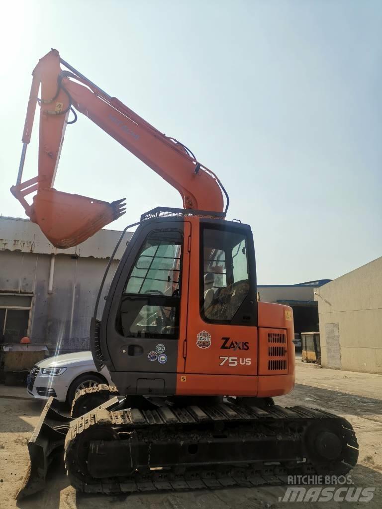 Hitachi ZX 75 Crawler excavators