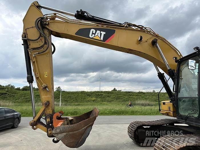 CAT 320FL Crawler excavators