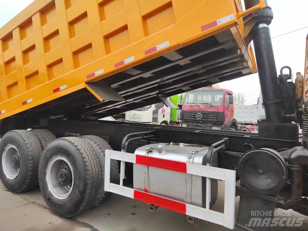 Shacman F3000 6x4 Tipper trucks