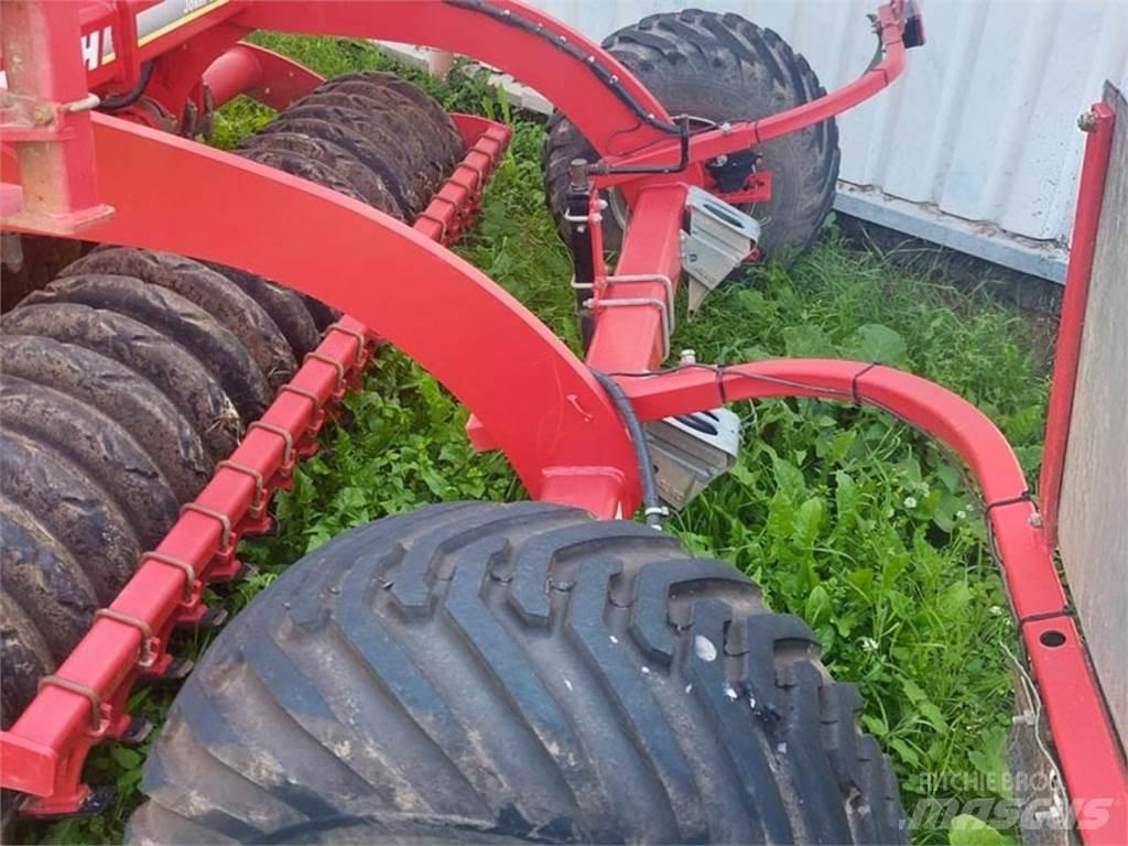 Horsch Joker 8 RT Disc harrows