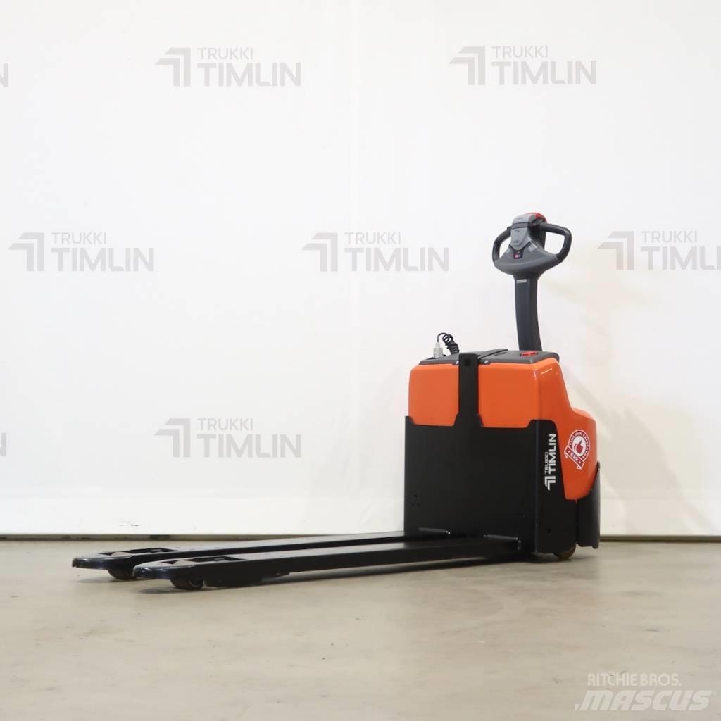 Toyota LWI160 Low lifter