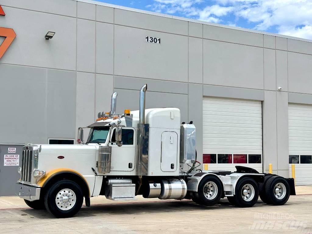Peterbilt 389 Prime Movers