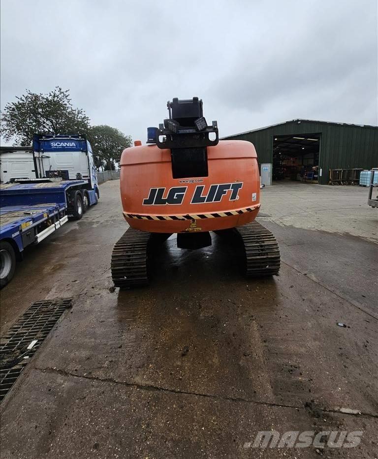 JLG 660SJC Telescopic boom lifts