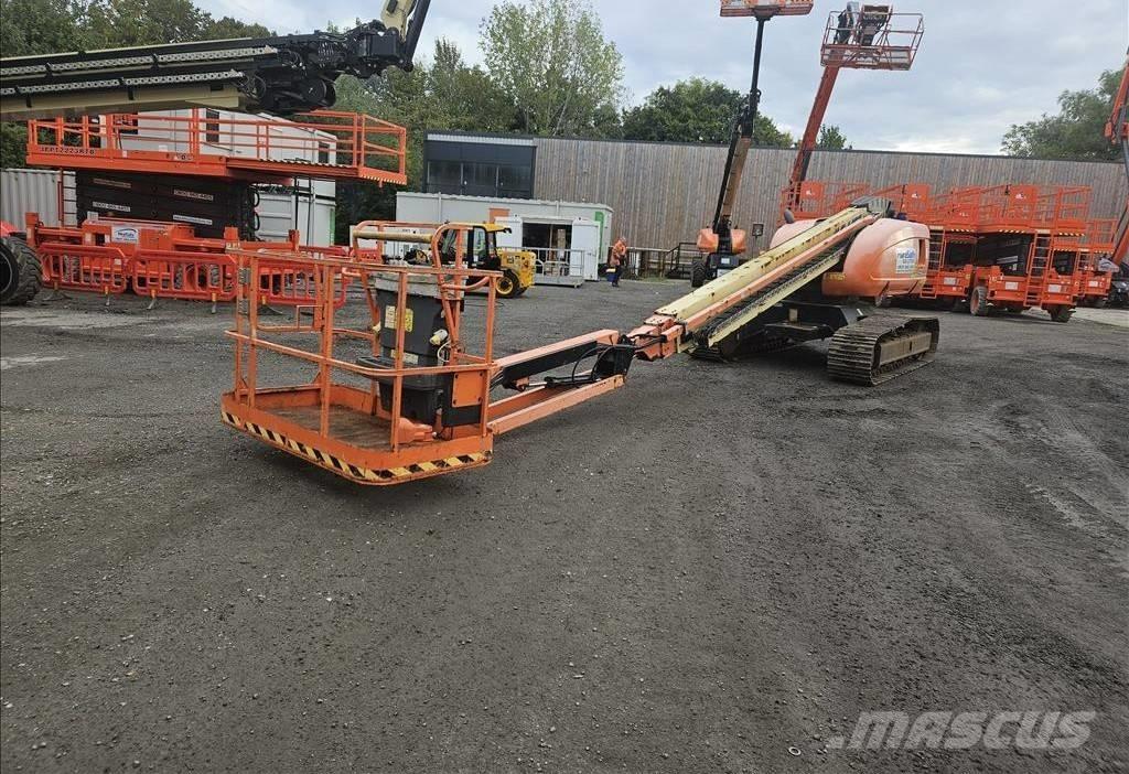 JLG 660SJC Telescopic boom lifts