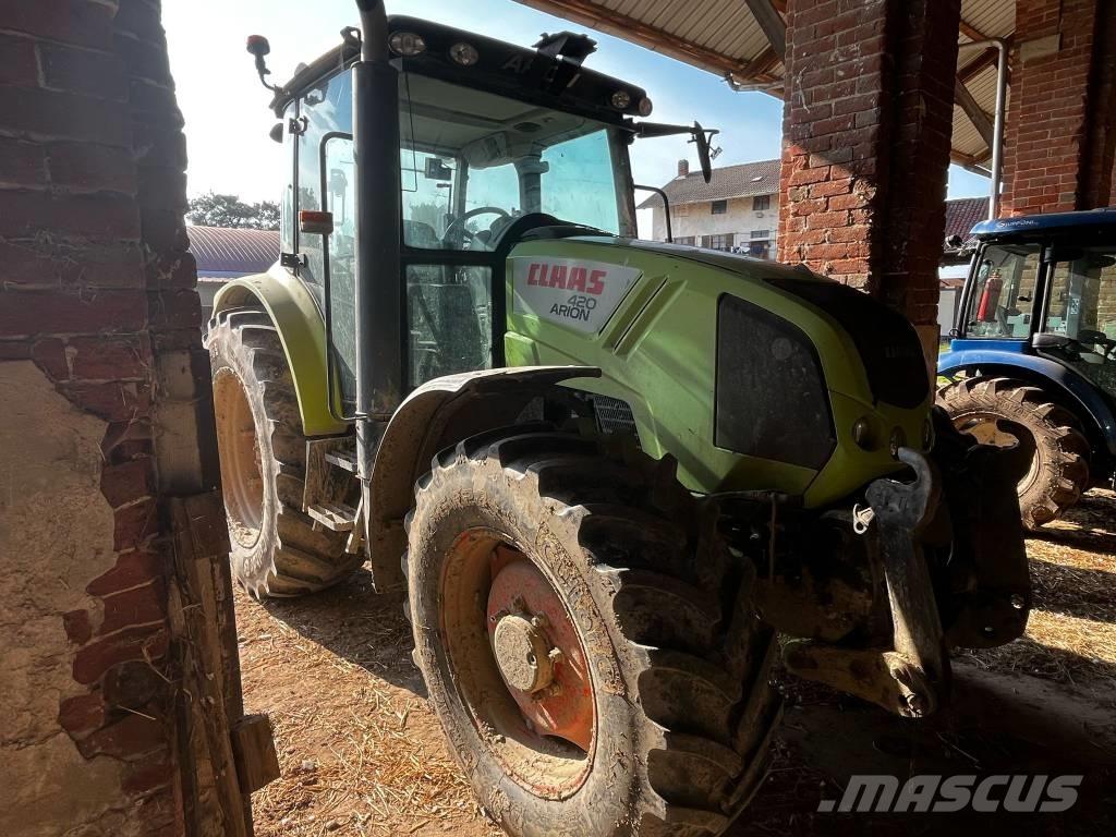 CLAAS Arion 420 Tractors