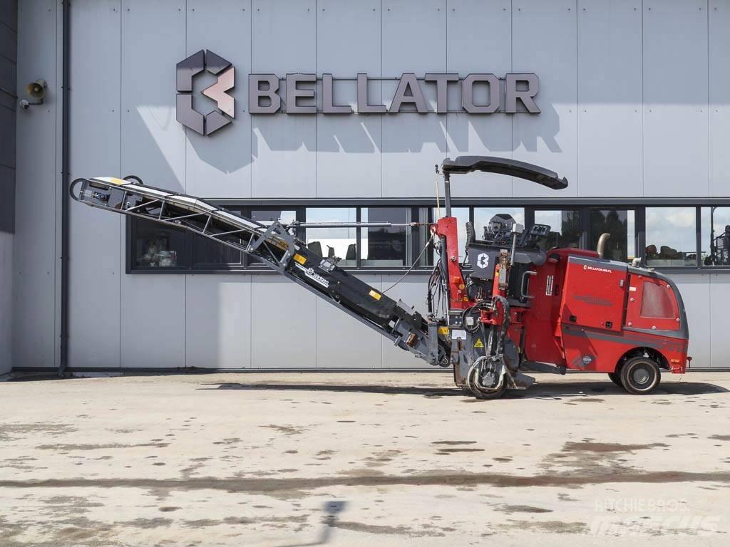 Wirtgen W 50 DCi Asphalt cold milling machines