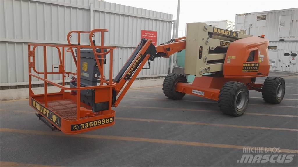 JLG 450AJ Articulated boom lifts