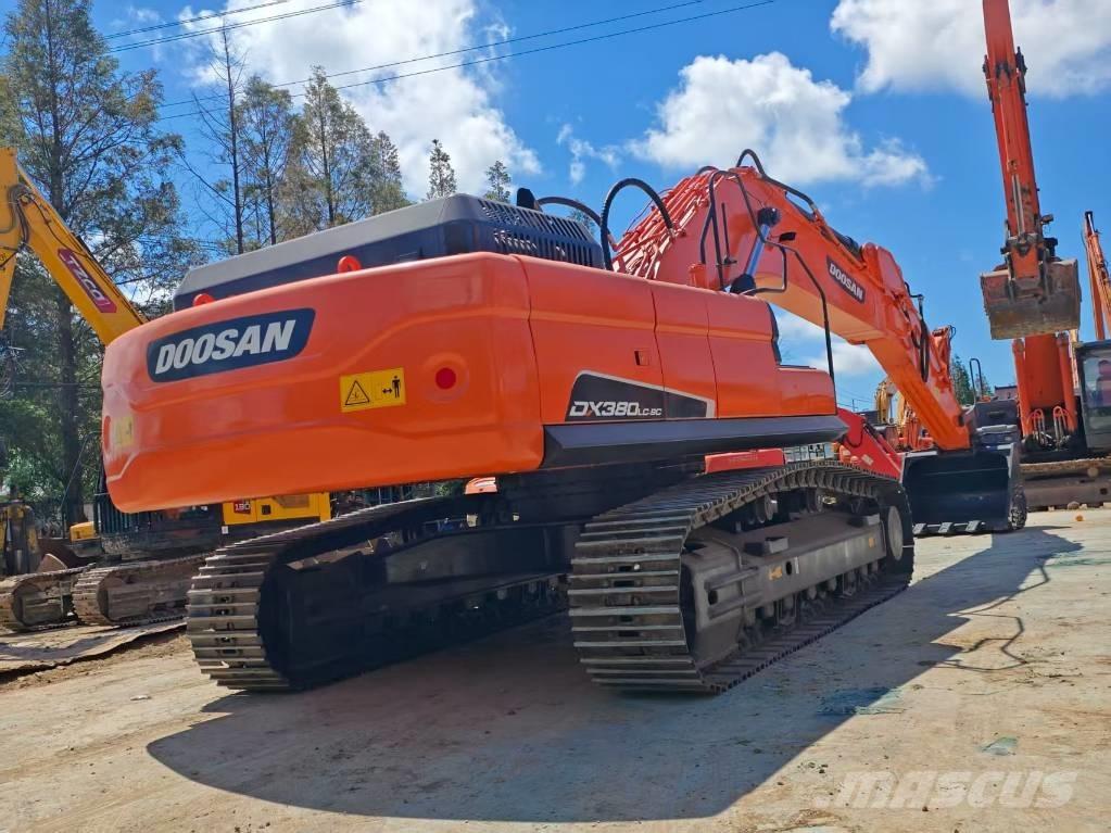 Doosan DX380LC-9 Amphibious Excavators
