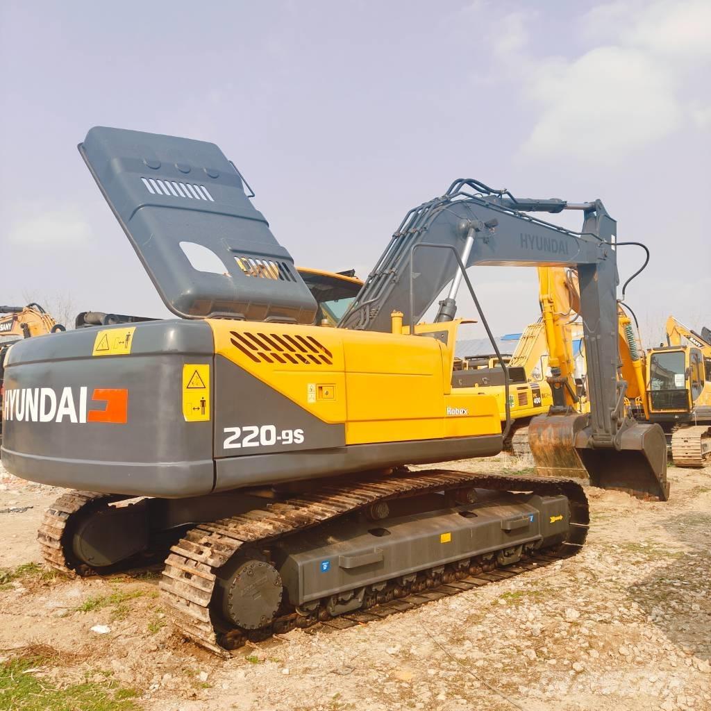Hyundai R220LC-9S Crawler excavators