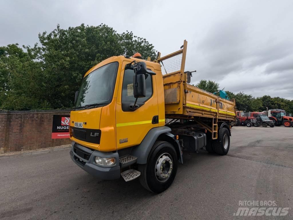 DAF LF 55.220 Tipper trucks
