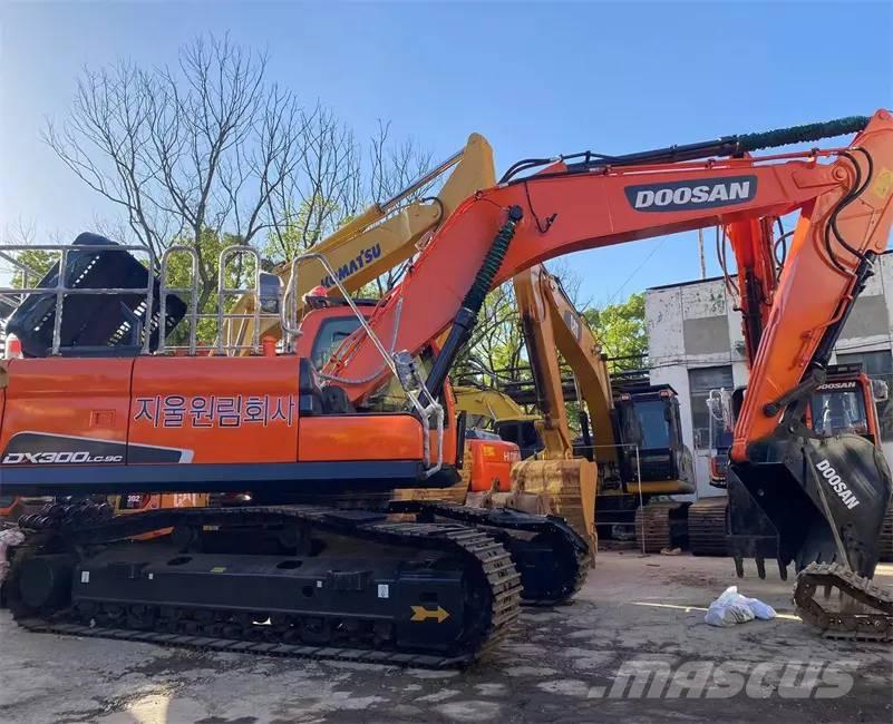Doosan DX300LC-9C Crawler excavators
