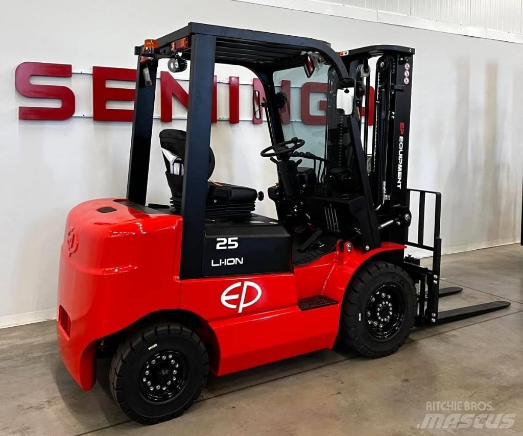 EP EQUIPMENT EFL252 Electric forklift trucks