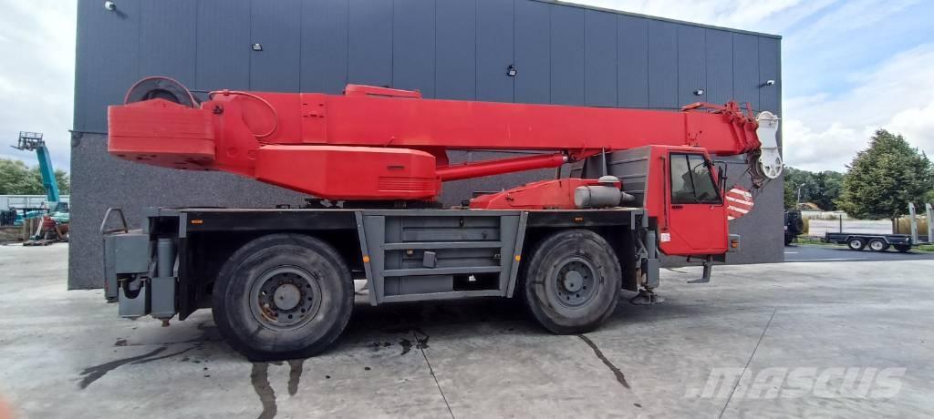 PPM ATT 400 Rough terrain cranes