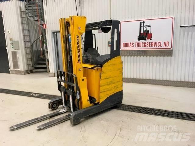 Jungheinrich ETV 110 Reach truck