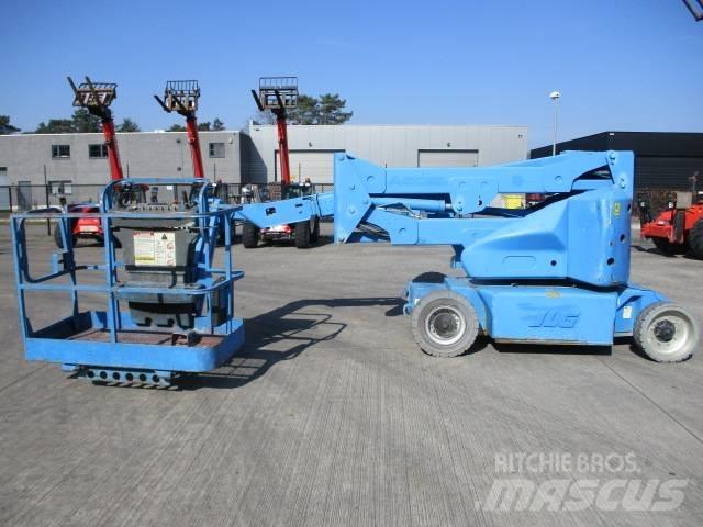 JLG E 400 AJPN (848) Articulated boom lifts