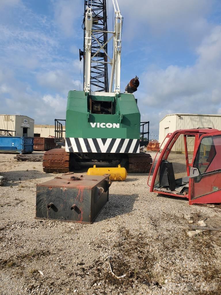 Manitowoc 3900 W Track mounted cranes