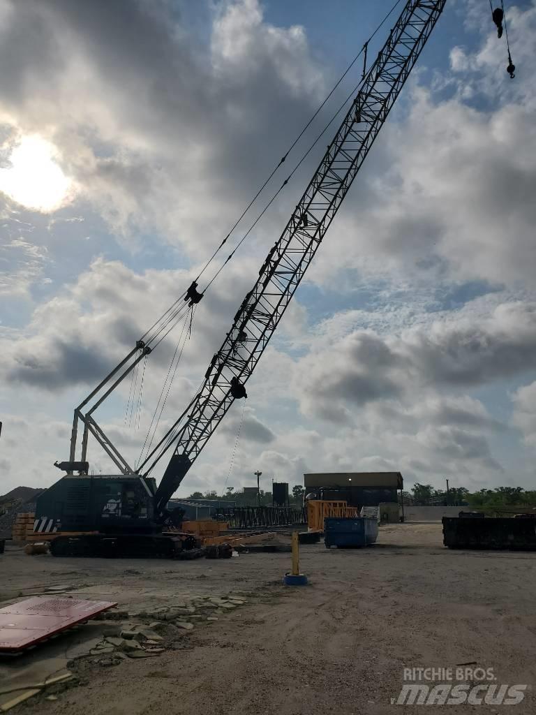 Manitowoc 3900 W Track mounted cranes