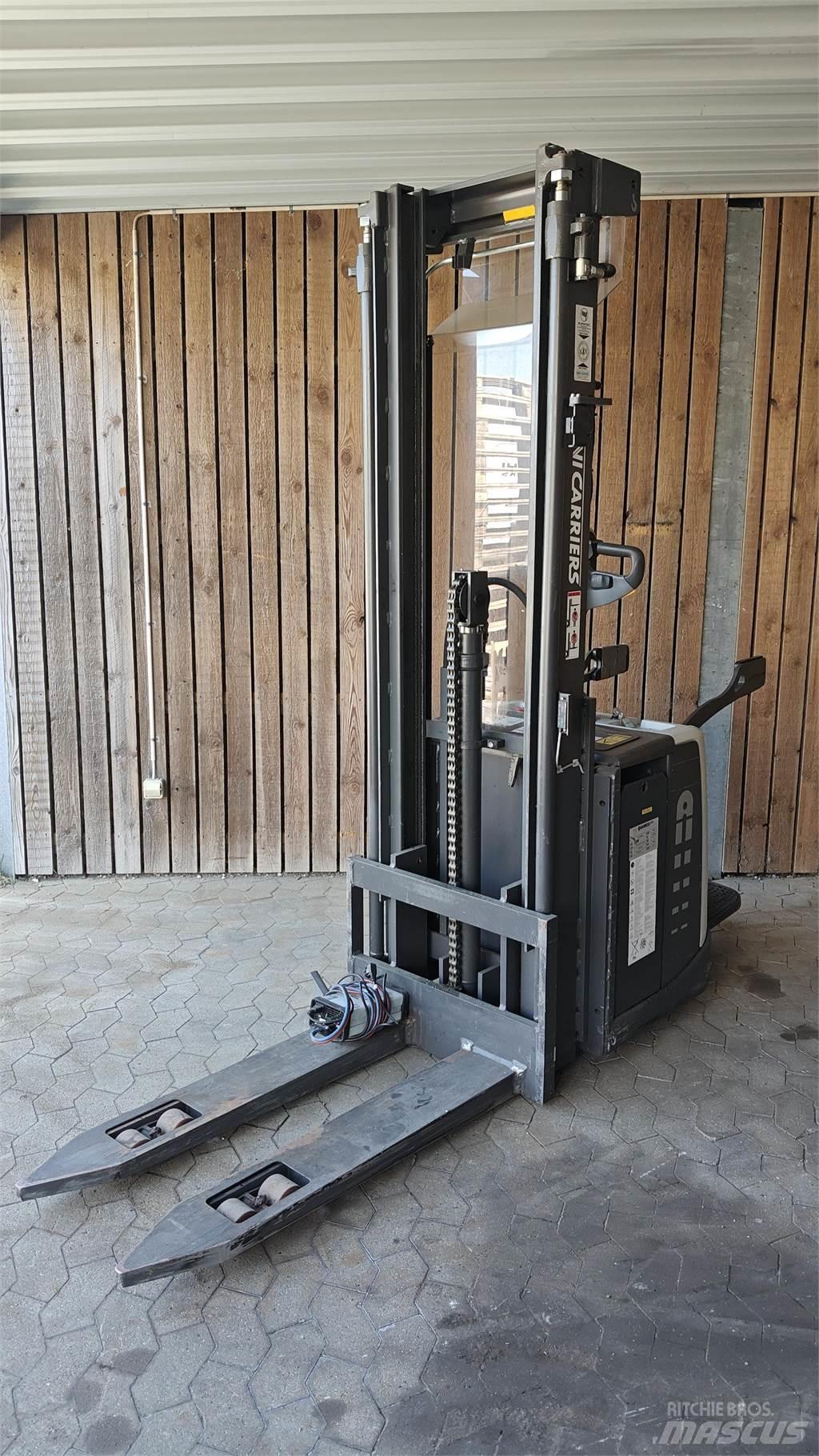 Atlet PSP160 Low lift with platform