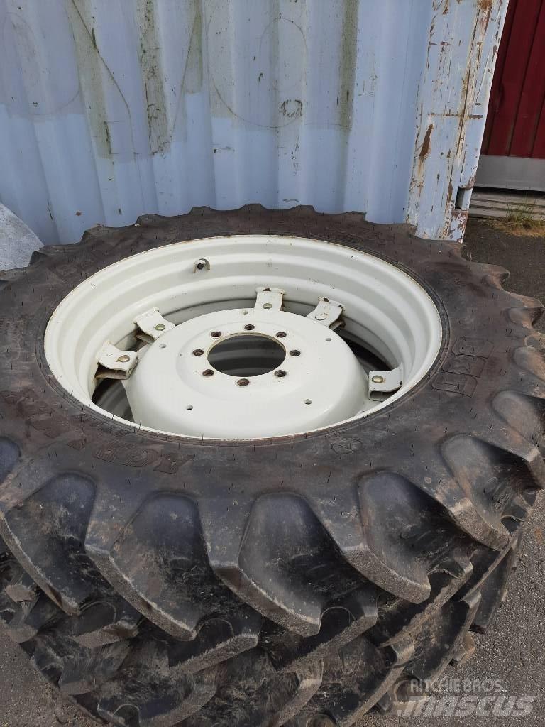 BKT 380/85R34 Other tractor accessories